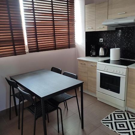شقة Double M Comfy Flat Markópoulon المظهر الخارجي الصورة